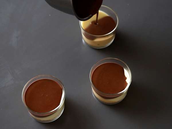 Cangkir cokelat dan nougat. Resep mudah - Persiapan langkah 11