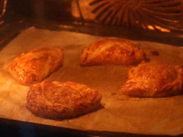 Pergantian krim apel dan kemiri untuk Epiphany - Persiapan langkah 8