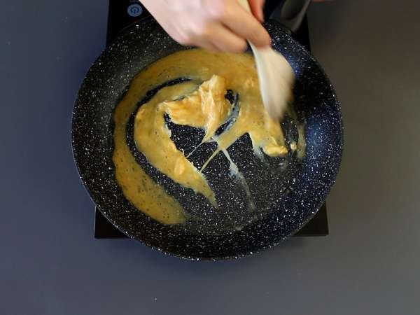 Nasi goreng, hidangan nasi khas Indonesia - Persiapan langkah 2