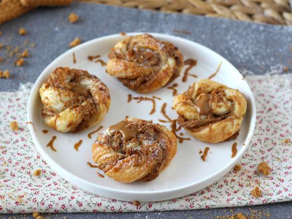 Biskuit puff pastry Speculoos - cepat dan mudah dibuat - Persiapan langkah 7