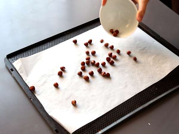 Bola energi kurma dengan bagian tengah selai kacang - Persiapan langkah 1