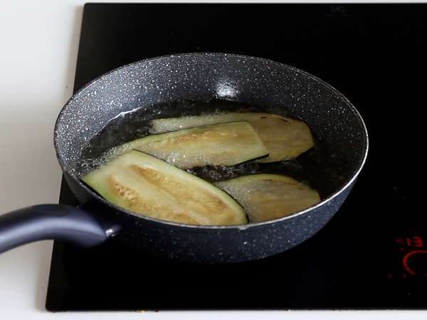 Terong parmigiana, resep tradisional yang dijelaskan langkah demi langkah! - Persiapan langkah 5
