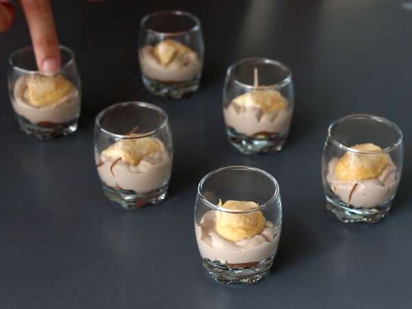 Verrines Kinder Bueno yang tidak dipanggang dan super lezat - Persiapan langkah 6