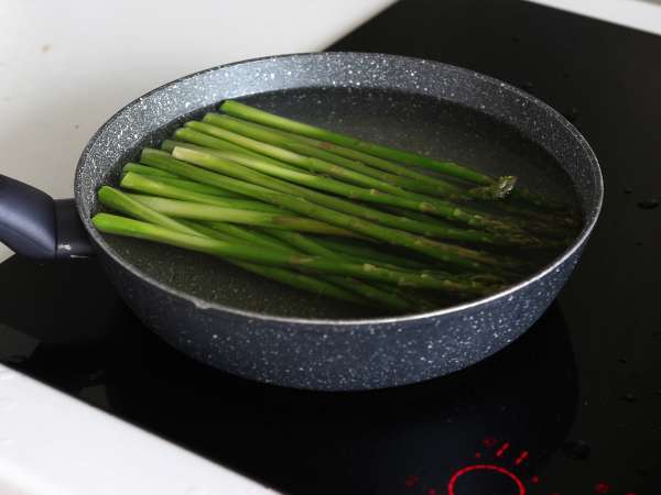 Salad asparagus super gourmet - Persiapan langkah 2