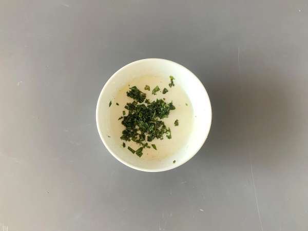 Saus yoghurt untuk salad dan bakso - Persiapan langkah 3
