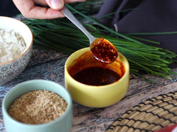 Saus gochujang Korea yang pedas untuk Bibimbap - Persiapan langkah 3