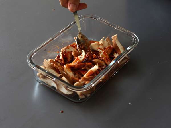Jamur ala Korea - Jamur shiitake dalam saus gochujang - Persiapan langkah 4