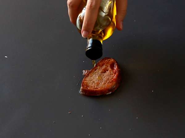 Roti lapis tomat dan ham Serrano - Persiapan langkah 3