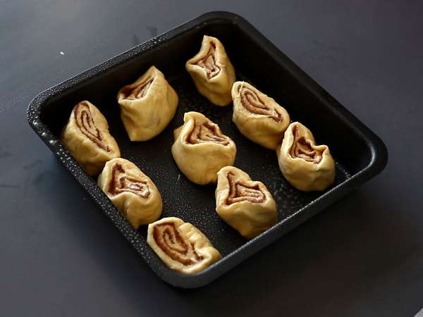 Gulungan kayu manis, brioche kayu manis dengan lapisan gula vanila - Persiapan langkah 8