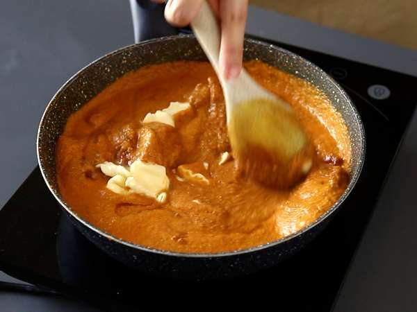 Ayam mentega, hidangan India yang sangat lezat dengan ayam! - Persiapan langkah 7