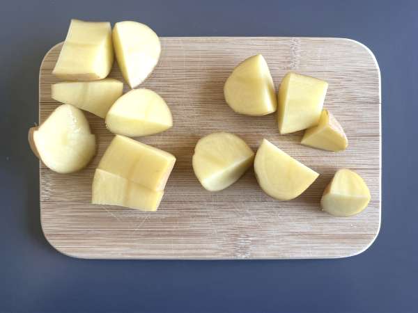 Kentang panggang oven, resep klasik dan mudah - Persiapan langkah 1