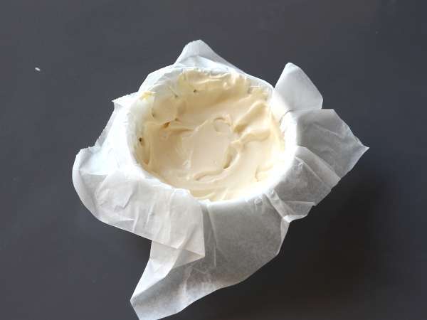 Kue fondant ricotta yang ekonomis hanya dengan 4 bahan - Persiapan langkah 2