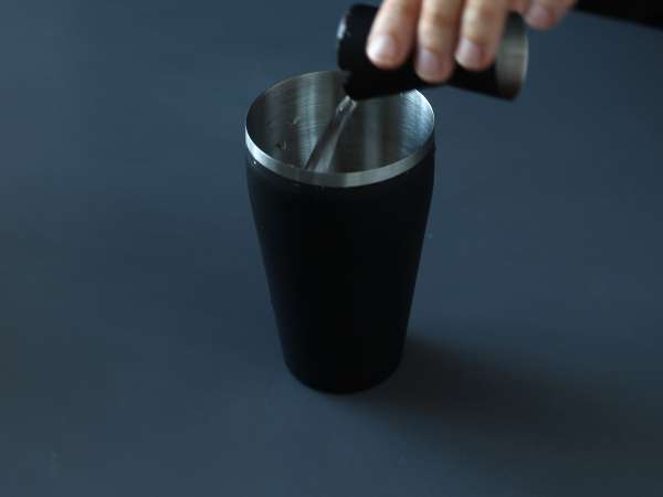 Espresso Martini, koktail yang sempurna untuk para pecinta kopi - Persiapan langkah 2