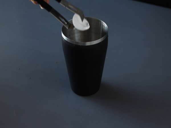 Espresso Martini, koktail yang sempurna untuk para pecinta kopi - Persiapan langkah 3