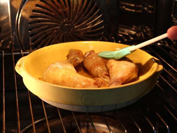 Bagaimana cara memasak paha ayam di dalam oven? - Persiapan langkah 5
