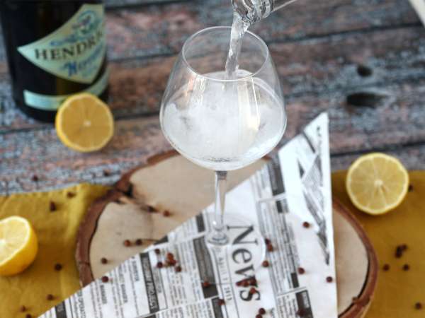 Gin dan tonik, koktail minuman beralkohol yang penting! - Persiapan langkah 1