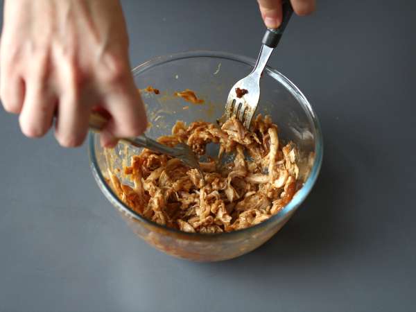 Sandwich maxi keju panggang ala Amerika: ayam, alpukat, daging asap - Persiapan langkah 3