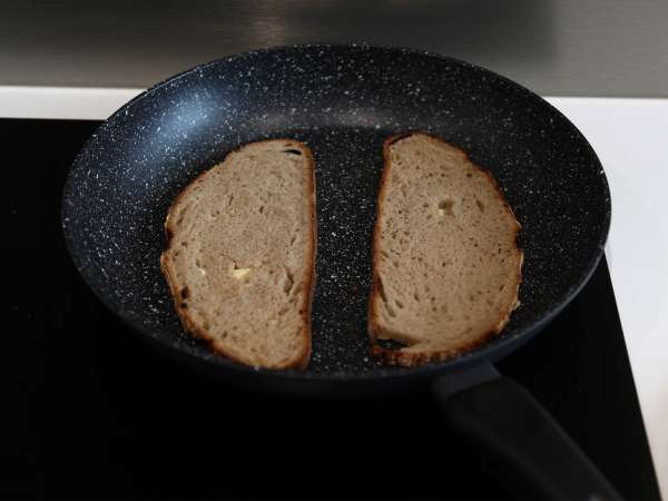 Sandwich maxi keju panggang ala Amerika: ayam, alpukat, daging asap - Persiapan langkah 9