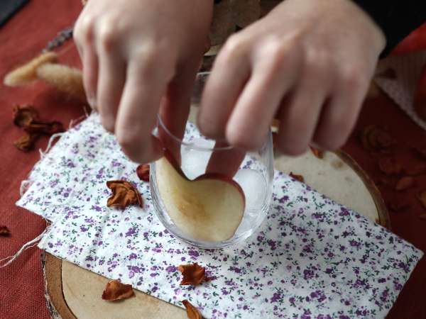 Koktail yang sempurna untuk Hari Valentine, Cranberry Spritz! - Persiapan langkah 3