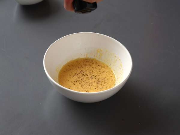 Spaghetti alla carbonara, resep karbo Italia yang sesungguhnya! - Persiapan langkah 5