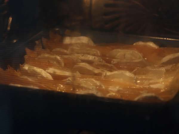 Kue crinkle yang gurih dengan keju kambing dan madu - Persiapan langkah 8