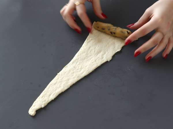 Croissant yang sangat lezat dan sangat mudah. Kombinasi sempurna antara croissant dan kue! - Persiapan langkah 5