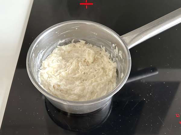 Bagaimana cara membuat nasi dengan santan? - Persiapan langkah 4