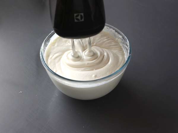 Tiramisu Kelapa dengan Raffaello - Persiapan langkah 2