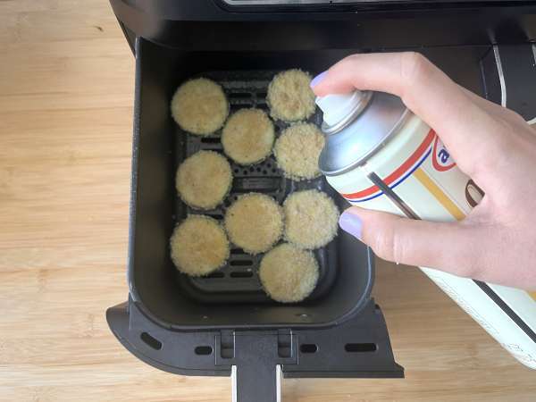 Keripik cukini dengan Penggorengan Udara - Persiapan langkah 4