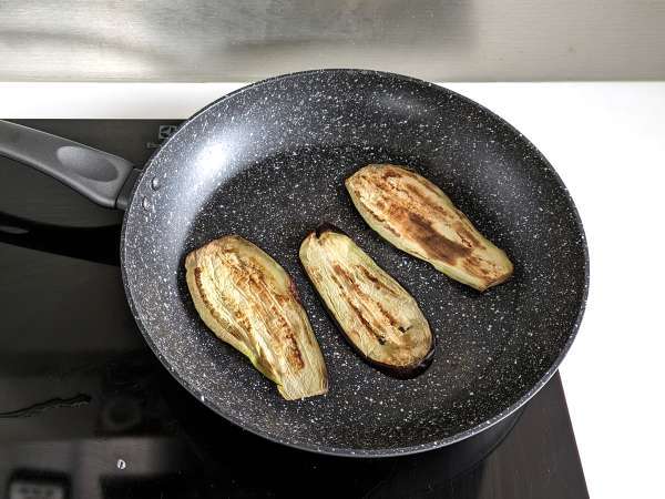 Terong gulung dalam penggorengan udara - Persiapan langkah 2