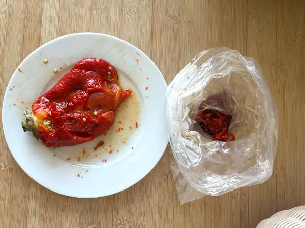 Salad lada panggang dalam penggorengan udara - Persiapan langkah 3