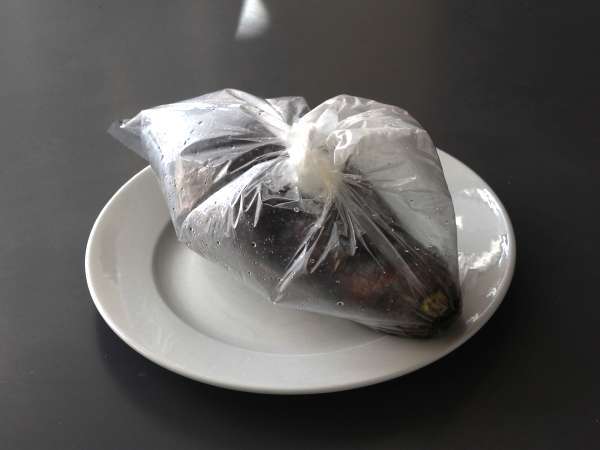 Terong dilapisi tepung roti dengan remah roti panko, kari Jepang ala katsu tapi vegetarian - Persiapan langkah 3