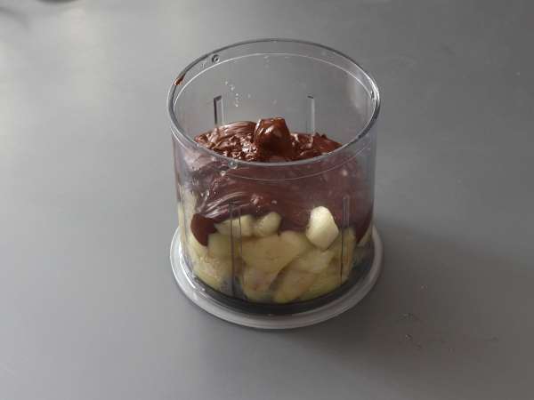 Chocolate pear fudge, hidangan penutup yang sangat mudah dibuat hanya dengan 2 bahan saja! - Persiapan langkah 3