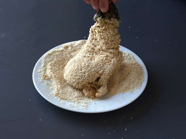 Terong dilapisi tepung roti ala Milan tapi vegetarian - Memasak dengan Air Fryer - Persiapan langkah 9