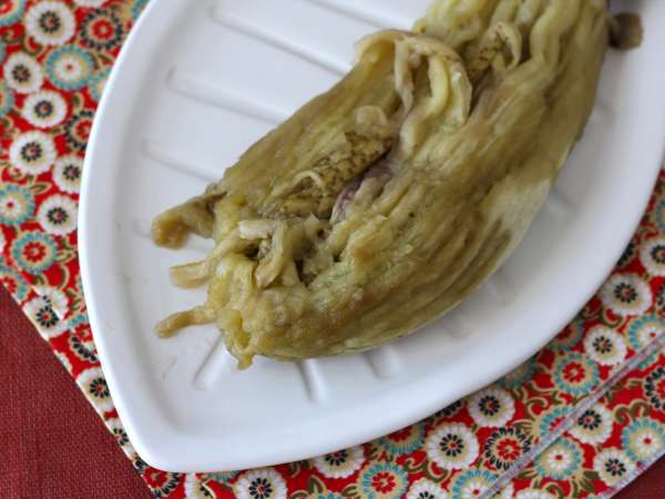 Bagaimana cara memanggang dan mengupas terong di dalam oven? - Persiapan langkah 6