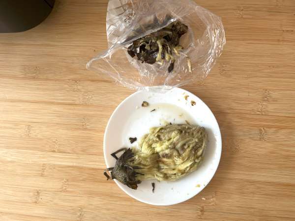 Bagaimana cara memanggang dan mengupas terong dengan mudah di dalam Air Fryer? Cara yang mudah! - Persiapan langkah 5