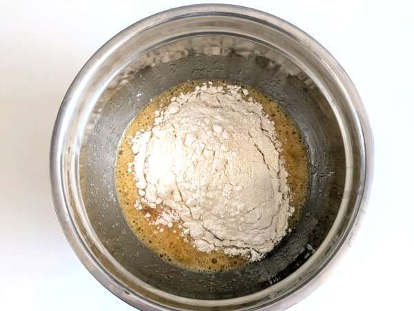 Clafoutis aprikot dengan Penggorengan Udara - Persiapan langkah 2