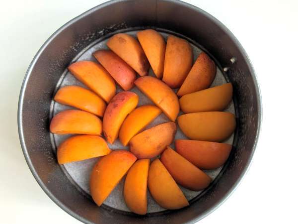 Clafoutis aprikot dengan Penggorengan Udara - Persiapan langkah 4