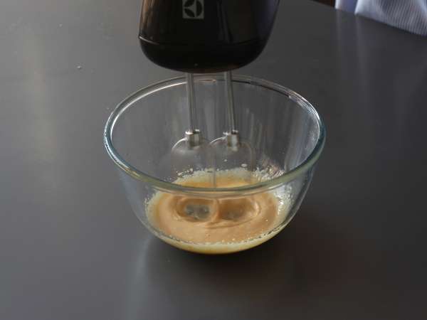 Roti ala Tiramisu, hidangan penutup Italia yang sempurna dalam porsi mini untuk dinikmati bersama kopi Anda! - Persiapan langkah 3