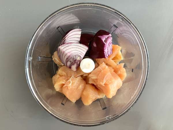 Nugget ayam dengan Penggorengan Udara - Persiapan langkah 1