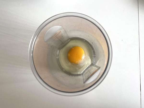 Mayones buatan sendiri dengan minyak zaitun - Persiapan langkah 1