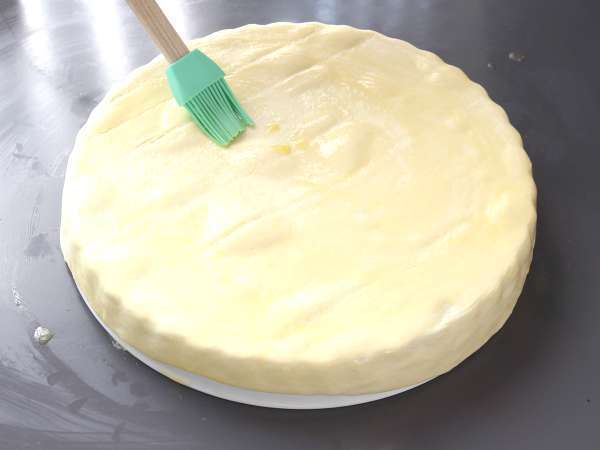 Tart musim panas yang sangat menyegarkan: ricotta, mentimun, dan salmon asap - Persiapan langkah 1