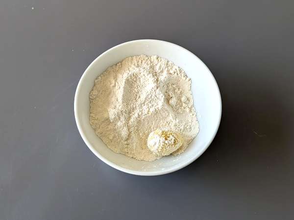 Mozzarelline dalam penggorengan udara - Persiapan langkah 3