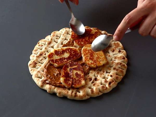 Gyros dengan halloumi, versi vegetarian dari sandwich Yunani! - Persiapan langkah 7