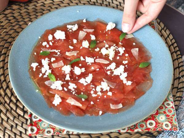 Watermelon Carpaccio: makanan pembuka musim panas yang menyegarkan - Persiapan langkah 4