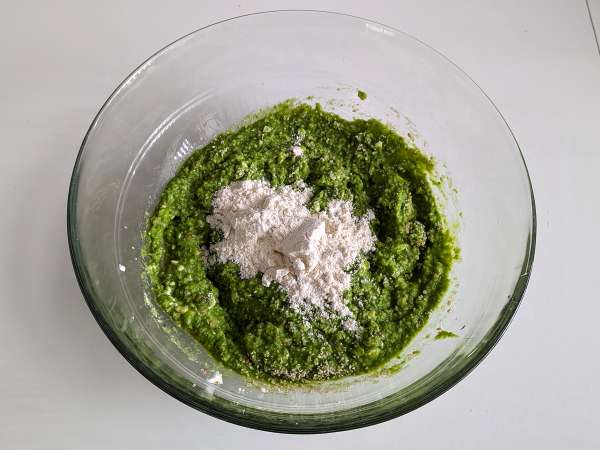 Bakso kacang polong dan feta dalam penggorengan udara: lezat dan sangat cepat disiapkan! - Persiapan langkah 5