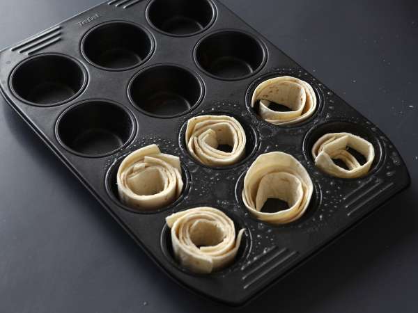 Apa yang harus dilakukan dengan tortilla Quiches yang mudah dan ekonomis! - Persiapan langkah 4