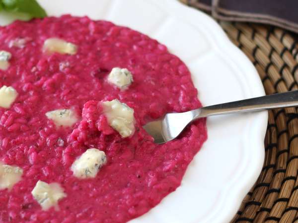 Risotto bit dan gorgonzola: ledakan warna dan rasa yang kuat - Persiapan langkah 8