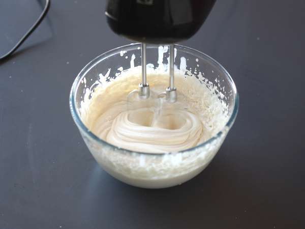 Kacamata bergaya Mont Blanc dengan krim kastanye - Persiapan langkah 6