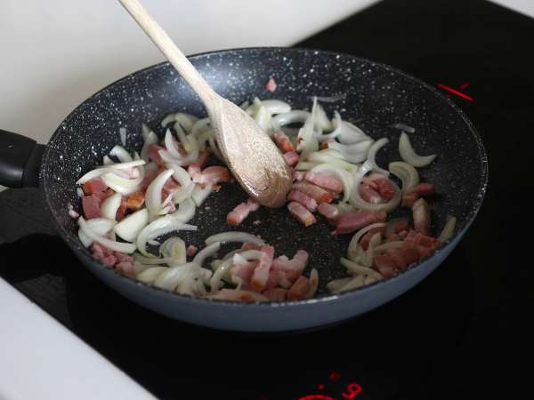 Roti landak isi ala tartiflette - Persiapan langkah 2